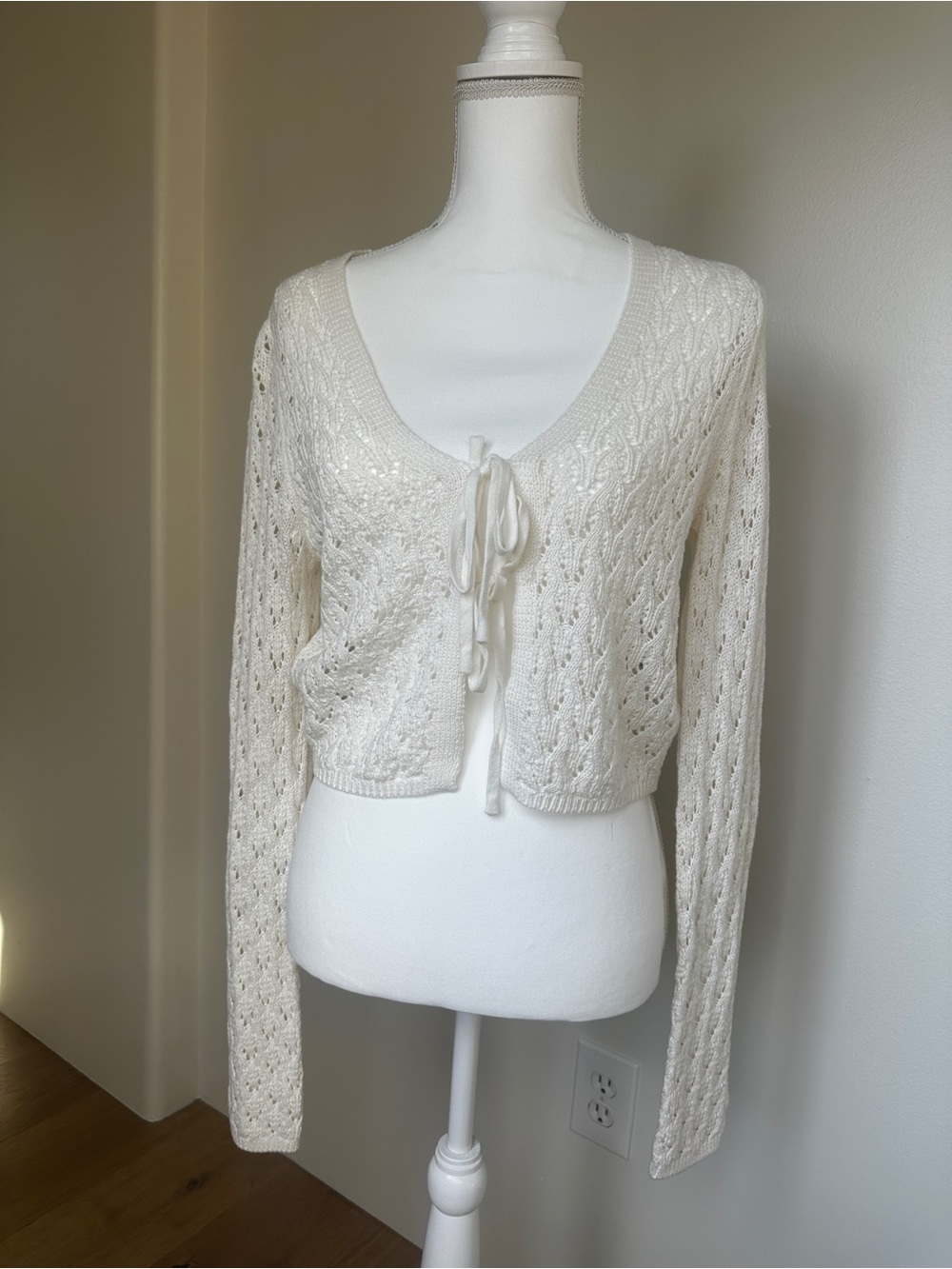 Cream Openwork Tie-Front Women’s Sweater Cardigan